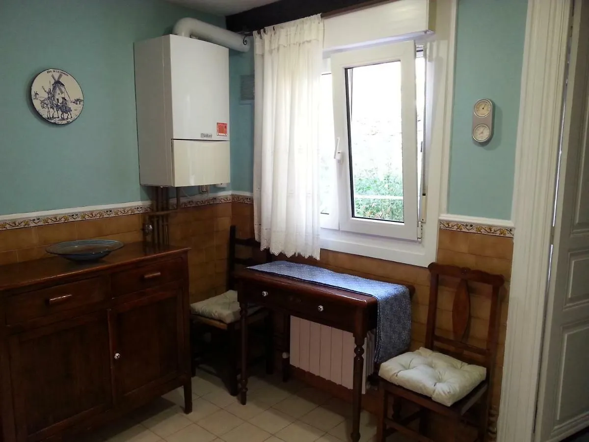 Apartamento Nuria Apartamento Vitoria 0*,  España